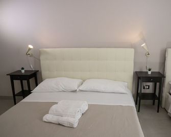 b&b Zio Luciano - Avola - Bedroom