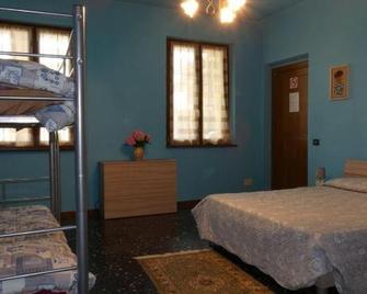 Casa Del Ventiniere - Asti - Habitación