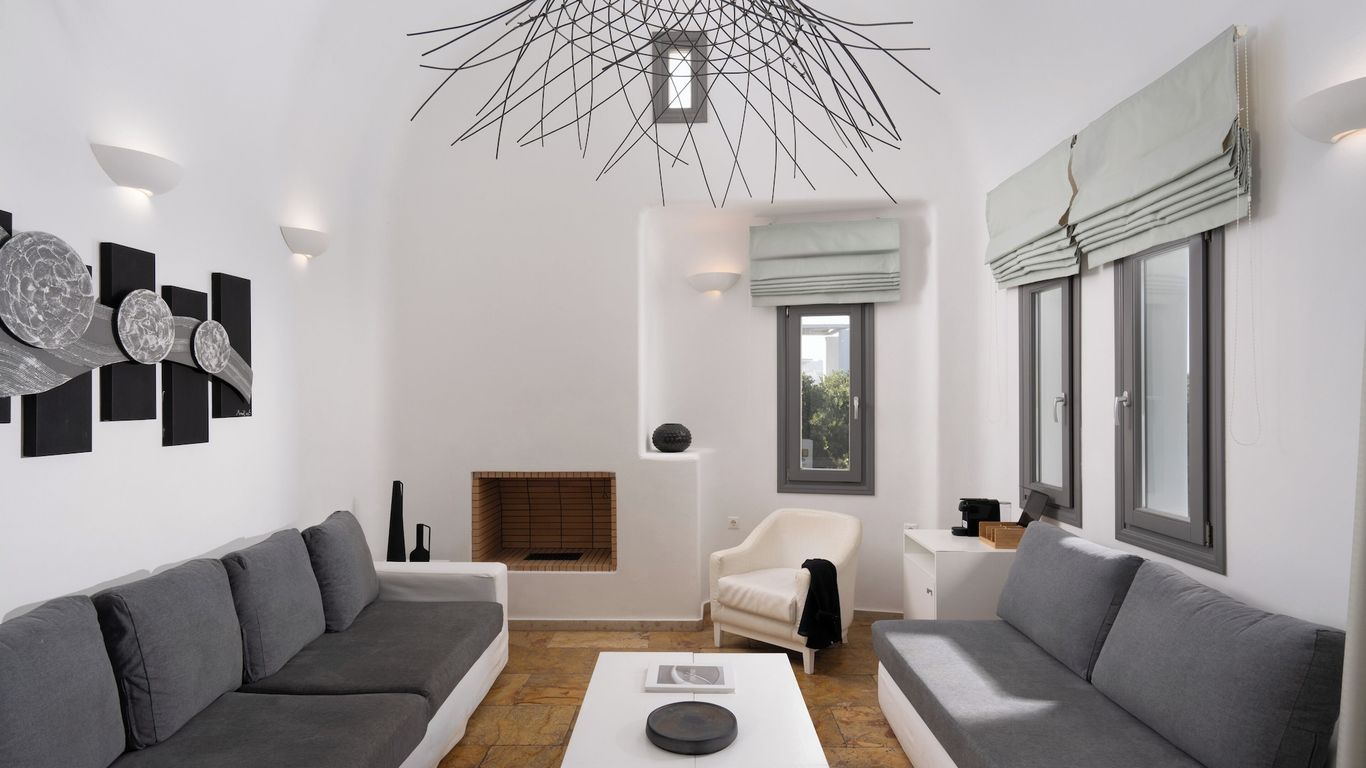 Santorini Princess Presidential Suites