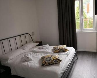 Hotel Villa Rina - Riva del Garda - Bedroom