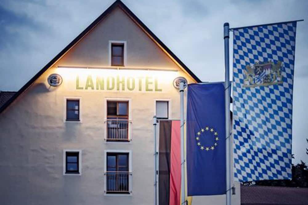 Landhotel Aschenbrenner - Freudenberg - Gebäude