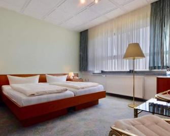 Land-gut-Hotel Barbarossa - Kelbra - Schlafzimmer