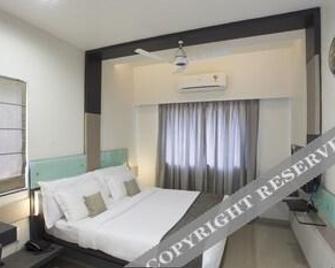 Skylark Business Hotel - Kolhāpur - Κρεβατοκάμαρα