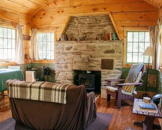 Wellnesste Lodge and Cabin Rentals - Taberg - Sala de estar