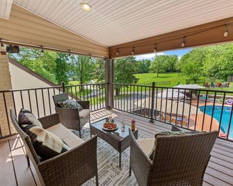 Glencairn Knoll - La Grange - Balcony