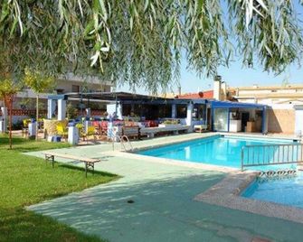 Rvapartaments Quijote - L'Estartit - Piscine