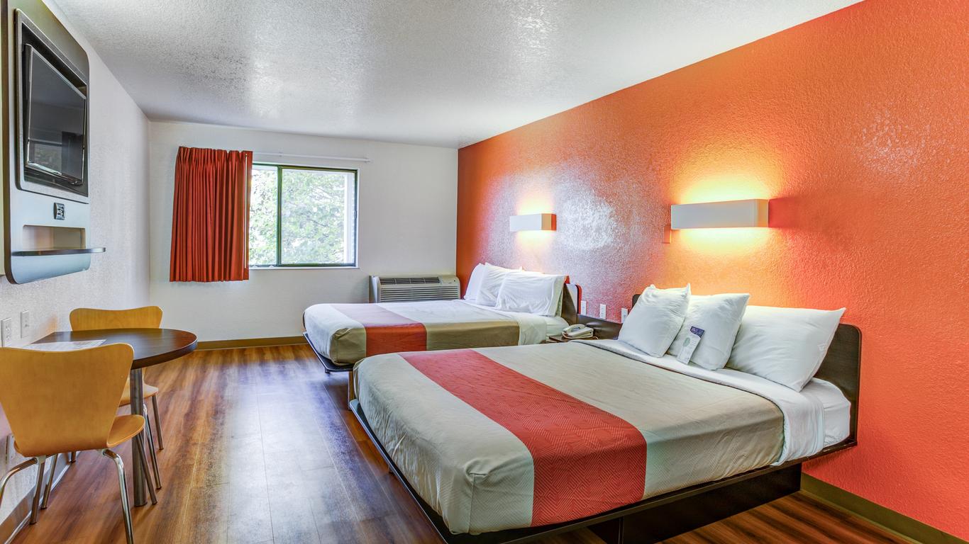 موتل 6 بورتلاند، أوريجون - تيجارد ويست