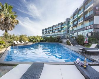 Venga Stay - Seogwipo - Pool