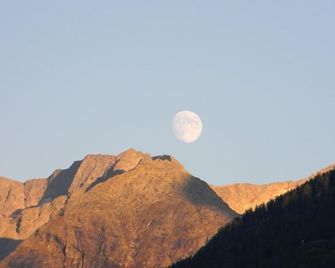 Double room with shower, WC - Bergheim, house - Bad Hofgastein