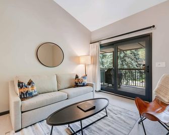 Lodge at Lionshead 330 - Vail - Living room