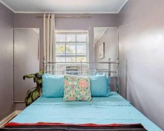 Serene Travelers oasis. - Brooklyn - Habitación