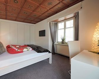 Hotel Krone - Schruns - Habitación