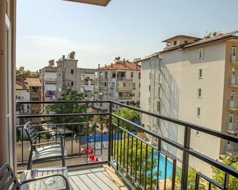 Perle Apart Hotel - Alanya - Balkon