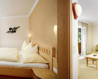 Berghotel Ronach - Wald Im Pinzgau - Спальня