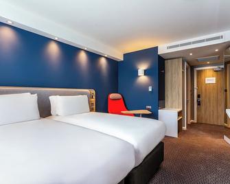 Holiday Inn Express Fleet By IHG - Fleet - Chambre