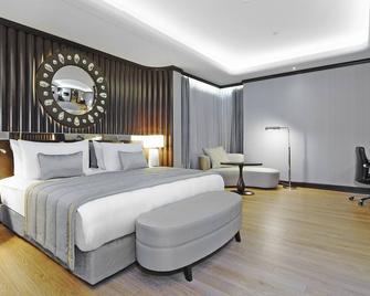 Crowne Plaza Bursa - Bursa - Phòng ngủ