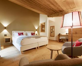 Fiori Dolomites Experience Hotel - San Vito Di Cadore - Schlafzimmer