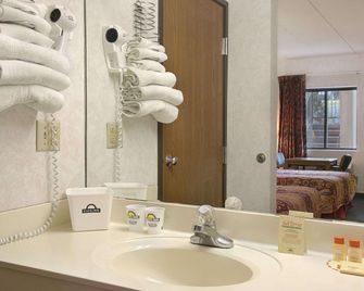 Days Inn by Wyndham Morehead - Morehead - Baño