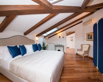 B&B Maiurè - Maiori - Camera da letto