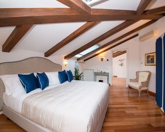 B&B Maiurè - Maiori - Camera da letto