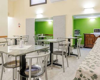 Hotel Posta - Comfortable Stay in Ventimiglia - Ventimiglia - Restaurant