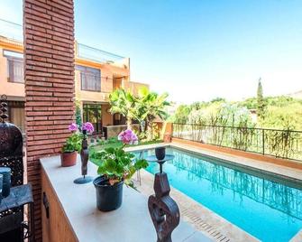 Riad Atlas Takerkoust 5112 - Lalla Takerkoust - Pool