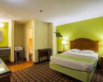 Savannah Garden Inn - Savannah - Sypialnia