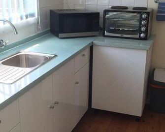 Park Beach Cabins Coffs Harbour - Коффс-Гарбор - Кухня