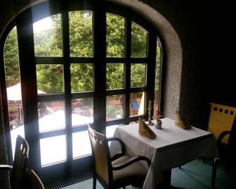 Hotel Restaurant Steinkrug - Wennigsen - Comedor