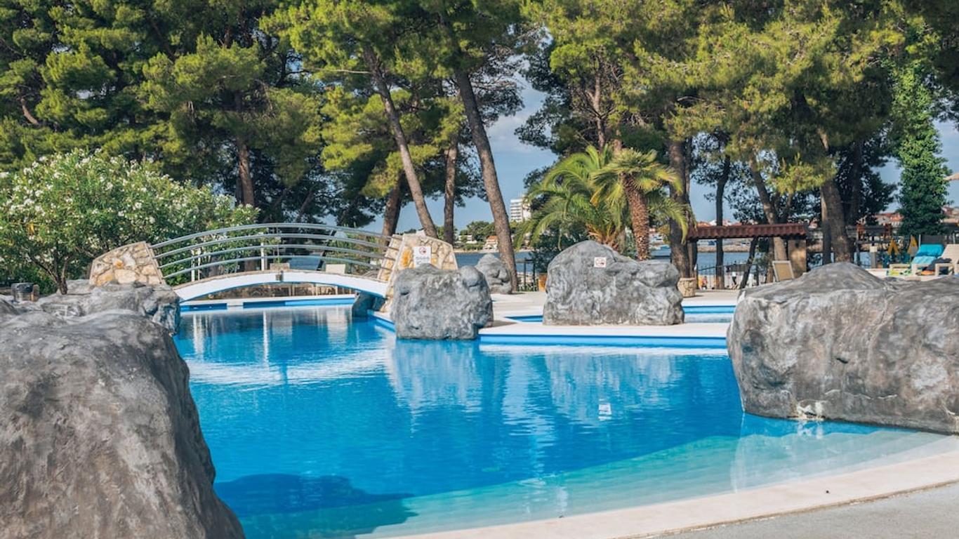 Matilde Beach Resort