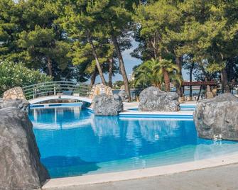 Matilde Beach Resort - Vodice - Piscină