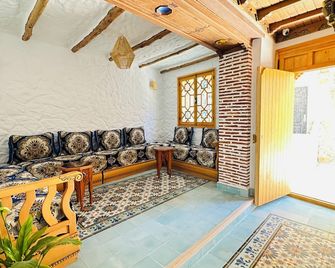 Riad Alhambra - Chefchaouen - Living room