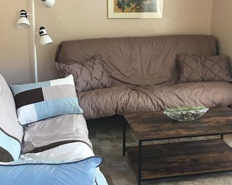 Lake Erie Lily Cabin - Fredonia - Sala de estar