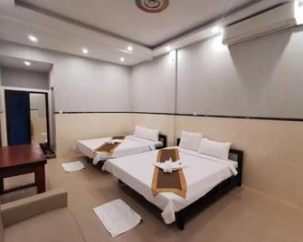 印維托康寶蒂亞酒店 - 西哈努克 - 施漢諾市 - 臥室