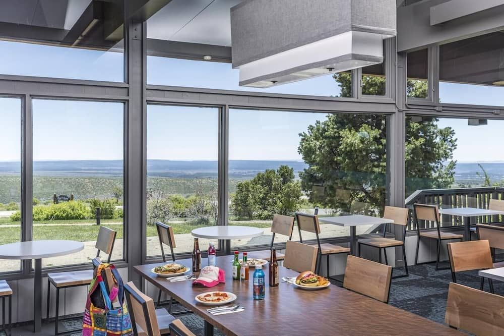 Making The Best Memories Along The Way! 2 Units w/ Parking, Lounge, Restaurant - Cortez - Balkong