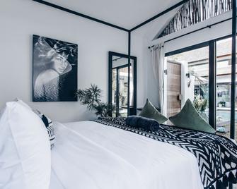 Beyond Bungalows - North Kuta - Habitación