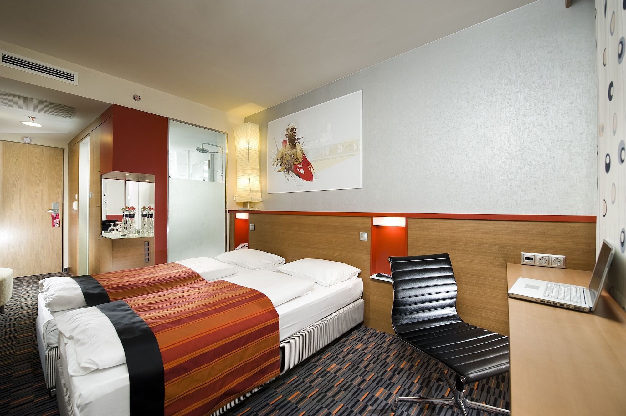 Royal Park Boutique Hotel