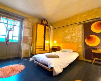 La Maison Pop-70's-Spot Nature-B&B - Saint-Orens - Habitación
