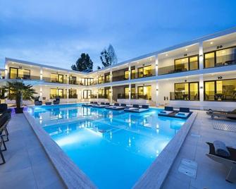Avaton Luxury Resort and Spa Access the Enigma - Adults Only & Kids 14 Plus- - Asprovalta - Piscine