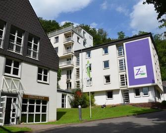 basehouse - Bendorf - Budova