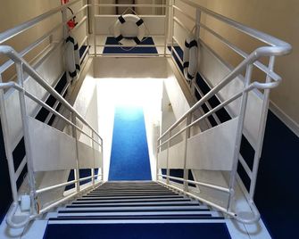 Le Carry Hôtel - Carry-le-Rouet - Stairs