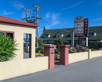 Blenheim Spa Motor Lodge - Blenheim - Building