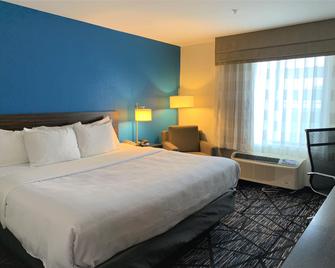 SureStay by Best Western Cambridge - Cambridge - Schlafzimmer