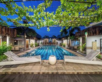 Senyum Bali Inn 1br Sanur - Denpasar - Piscina