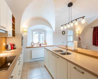 Traditional chalet near the ski area, cleaning included - Niedernsill - Kuchyň