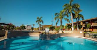 Hotel Colonial Hermosillo - Hermosillo - Svømmebasseng