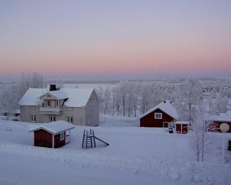 Lomamaja Pekonen Apartments - Muonio - Vista del exterior