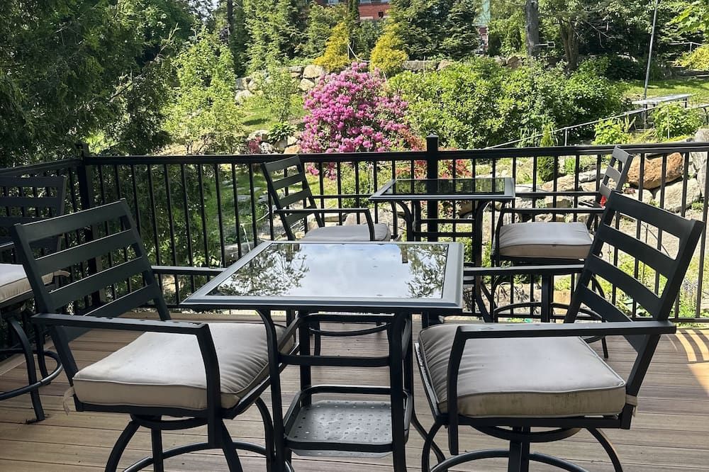 Camden Riverhouse Hotel and Inn - Camden - Balkón