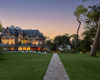 Le Castel Marie Louise - Ла-Боль-Ескублак - Будівля