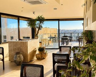 Saint John Hotel - Madaba